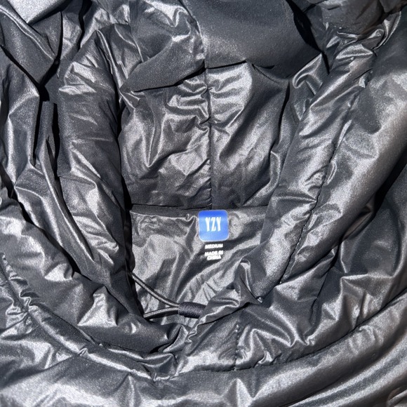 Yeezy Gap Men's Hoodie Oversized M Black Engineered By Balenciaga Padded Anorak - Picture 2 of 5